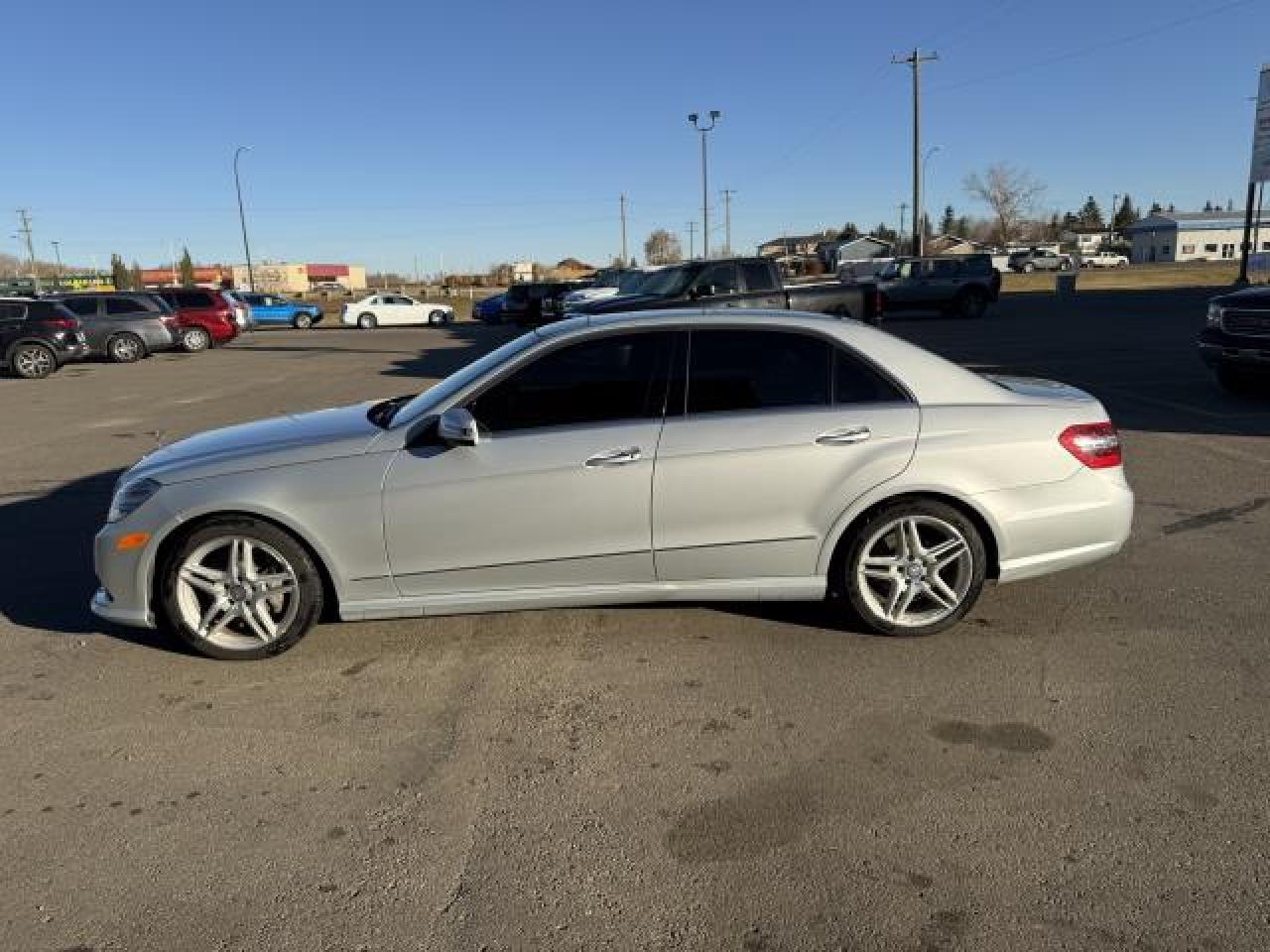 2011 Mercedes-Benz E-Class E550 Sedan 4MATIC - Photo #5