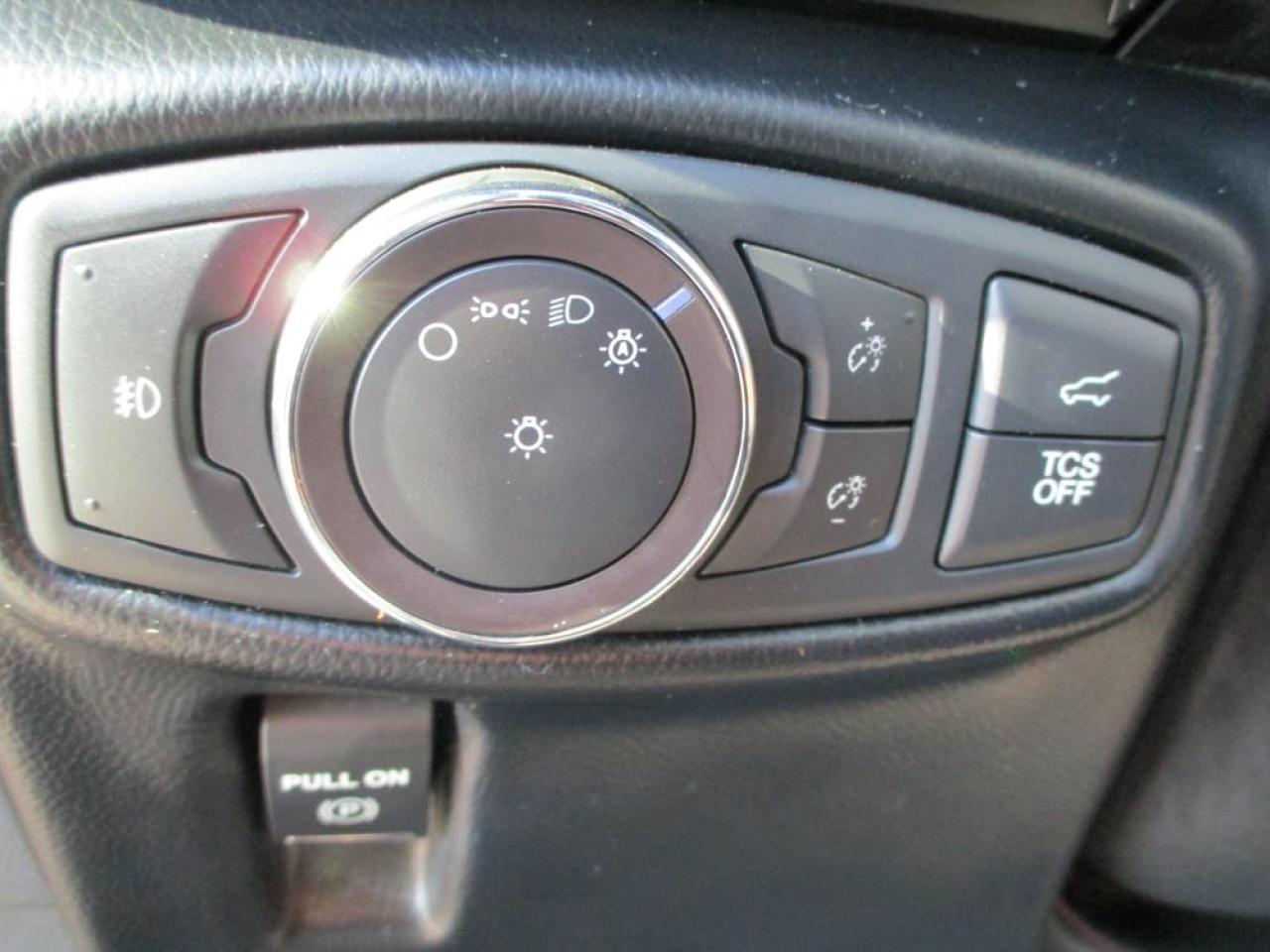 2019 Lincoln Nautilus Reserve AWD Photo10