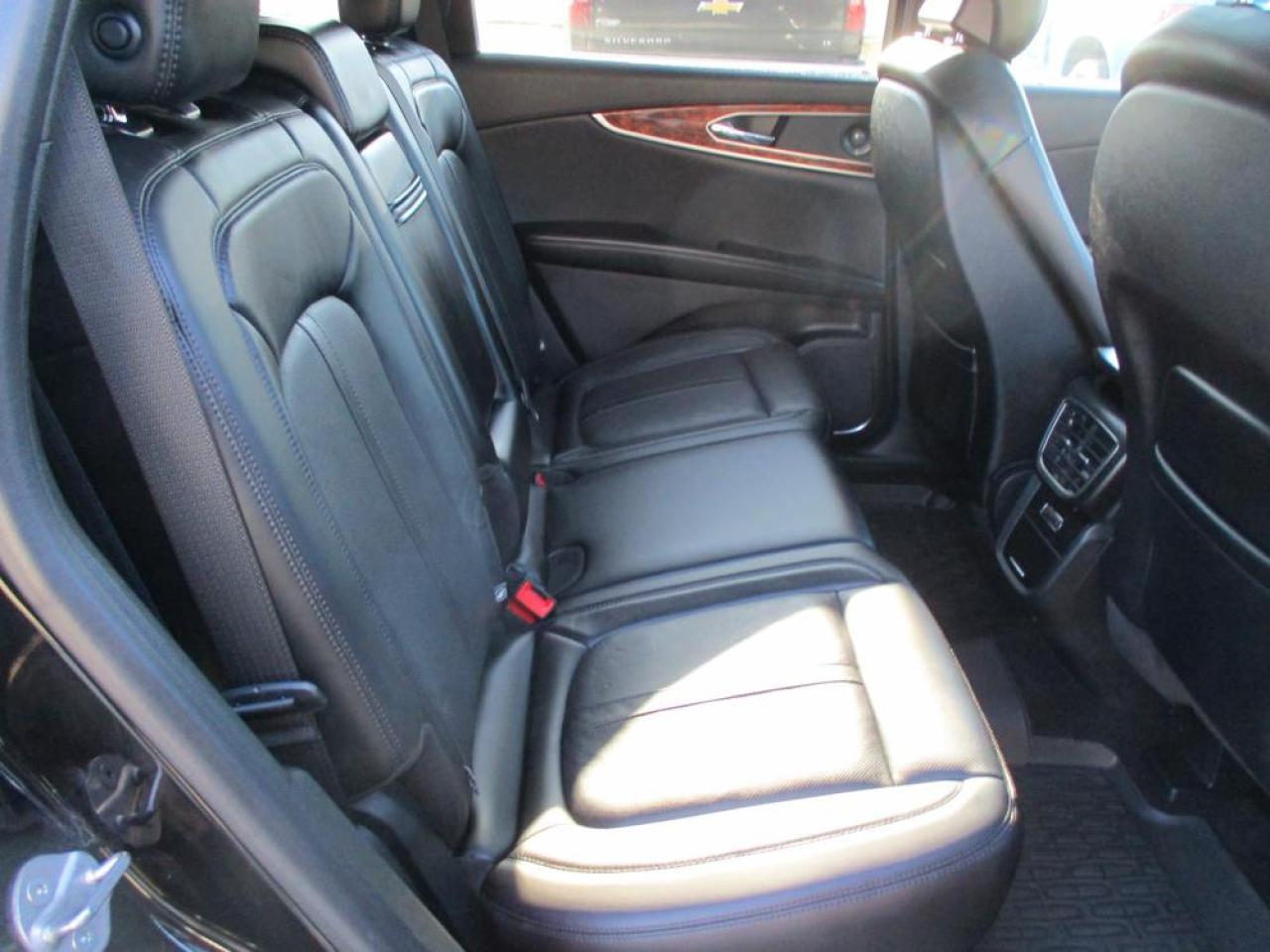 2019 Lincoln Nautilus Reserve AWD Photo13