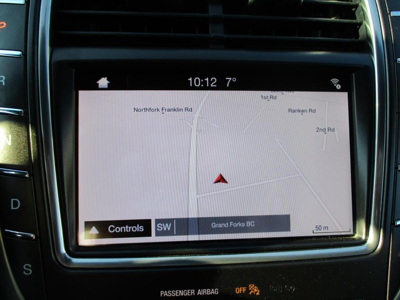 2019 Lincoln Nautilus Reserve AWD Photo18