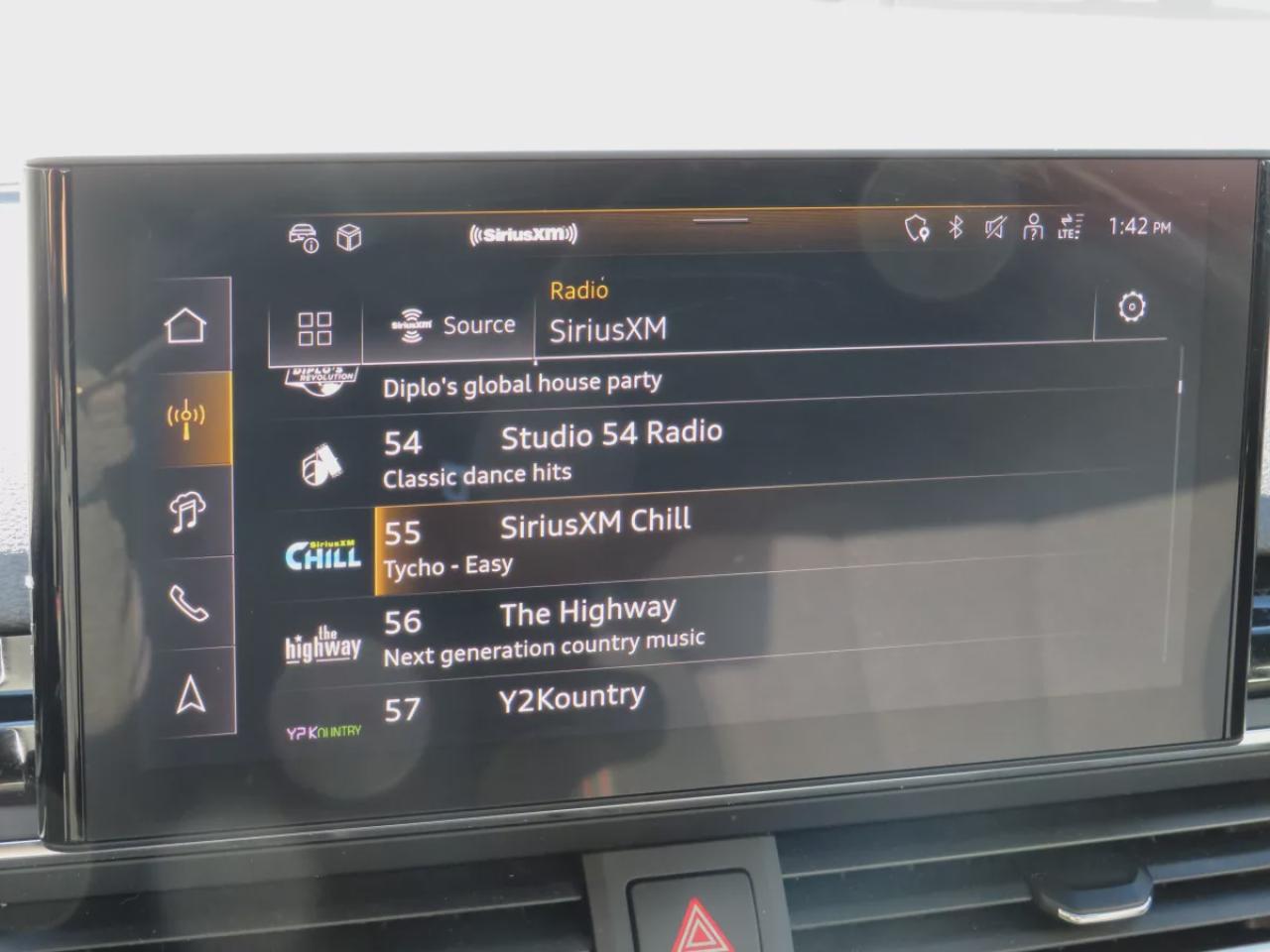 2024 Audi A5 Sportback Progressiv (**VERY LOW KM!!**ONE OWNER!!**CLEAN TITLE/NO ACCIDENTS!!**SAFETY/CERTIFIED!!**SPORTBACK**AWD**NAVIGATION**LEATHER TRIM**POWER SEATS**USB/AUX**DRIVE MODES**360 DEGREE REVERSE CAMERA**HEATED SEATS/STEERING WHEEL**SUNROOF**POWER TAILGATE**PUSH BU Photo