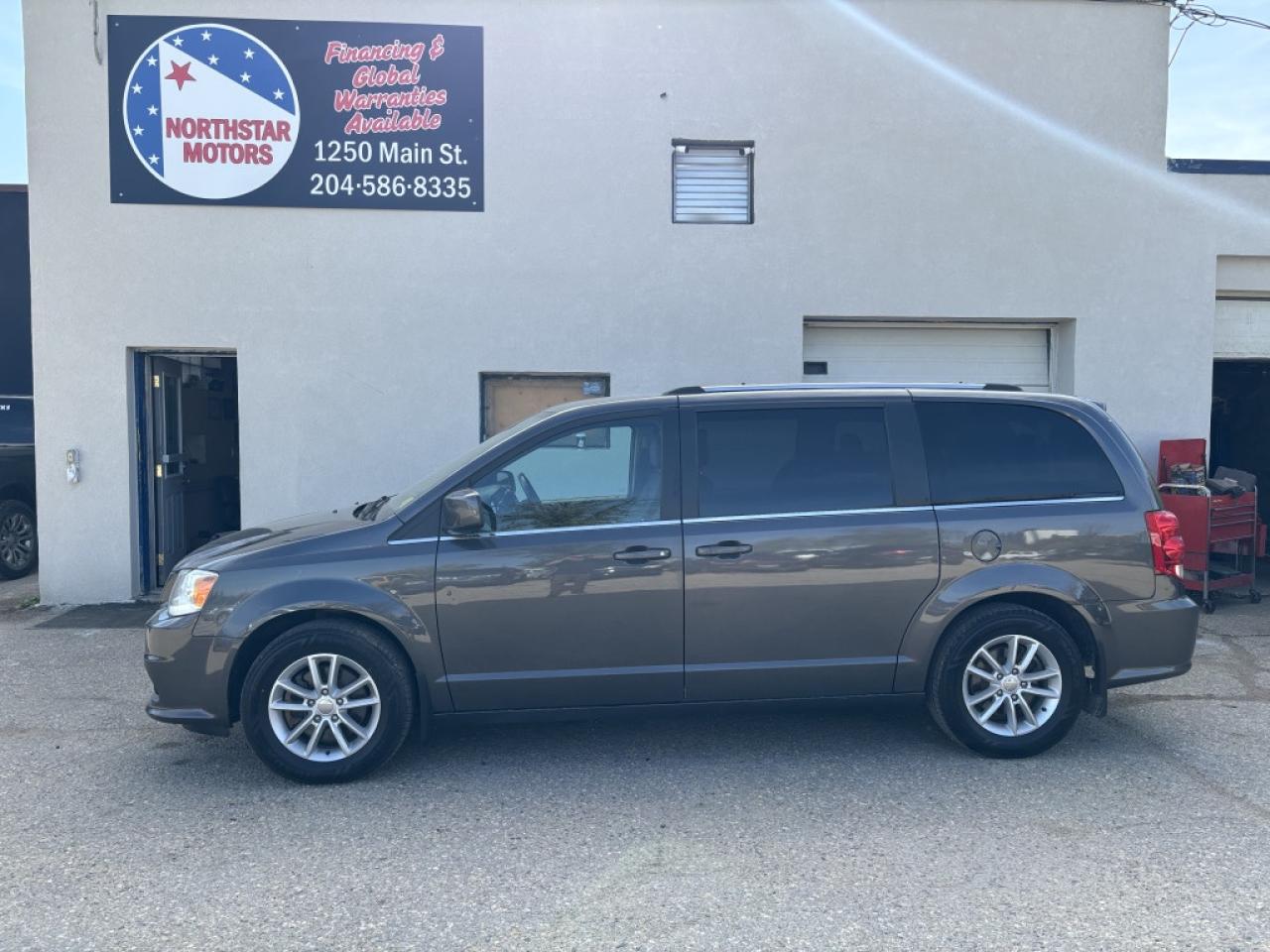 Used 2019 Dodge Grand Caravan SXT Premium Plus 2WD for sale in Winnipeg, MB