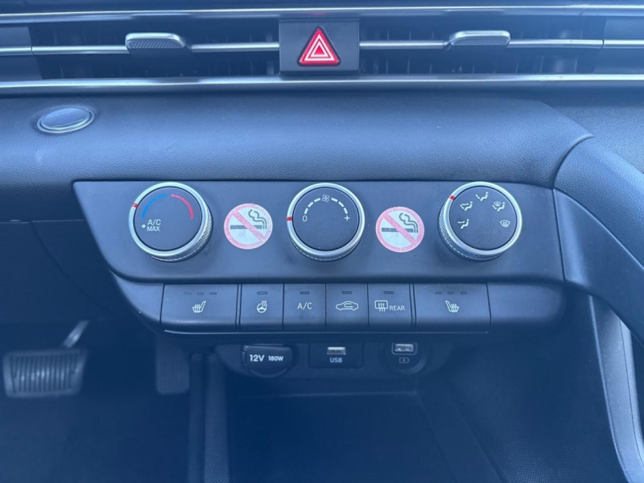 2022 Hyundai Elantra Preferred  -  Heated Seats Photo
