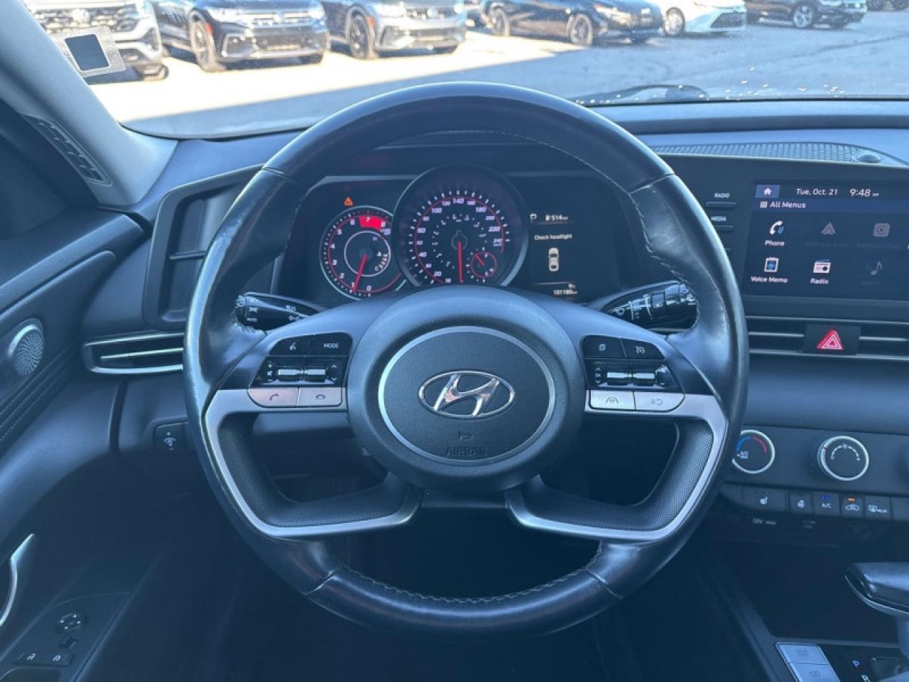 2022 Hyundai Elantra Preferred  -  Heated Seats Photo