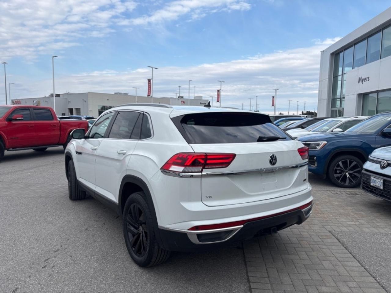 2022 Volkswagen Atlas Cross Sport Highline 3.6 FSI Photo