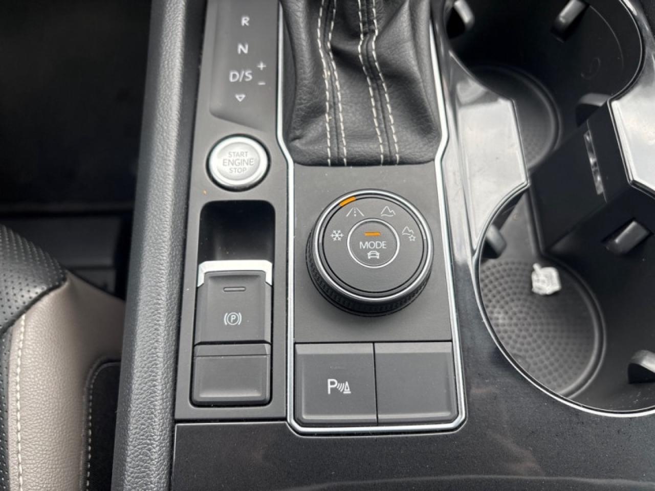 2022 Volkswagen Atlas Cross Sport Highline 3.6 FSI Photo