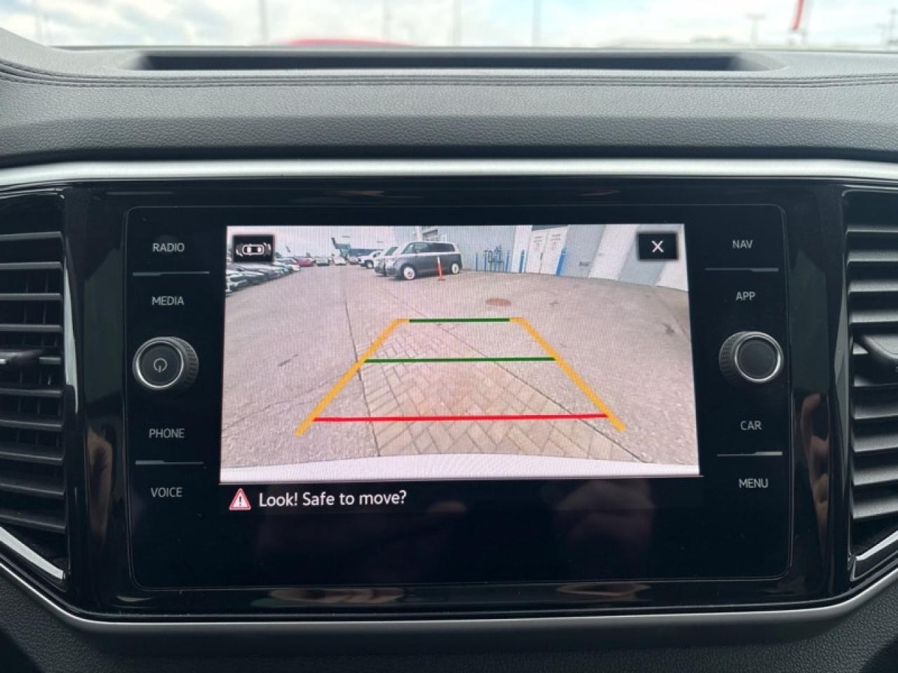 2022 Volkswagen Atlas Cross Sport Highline 3.6 FSI Photo