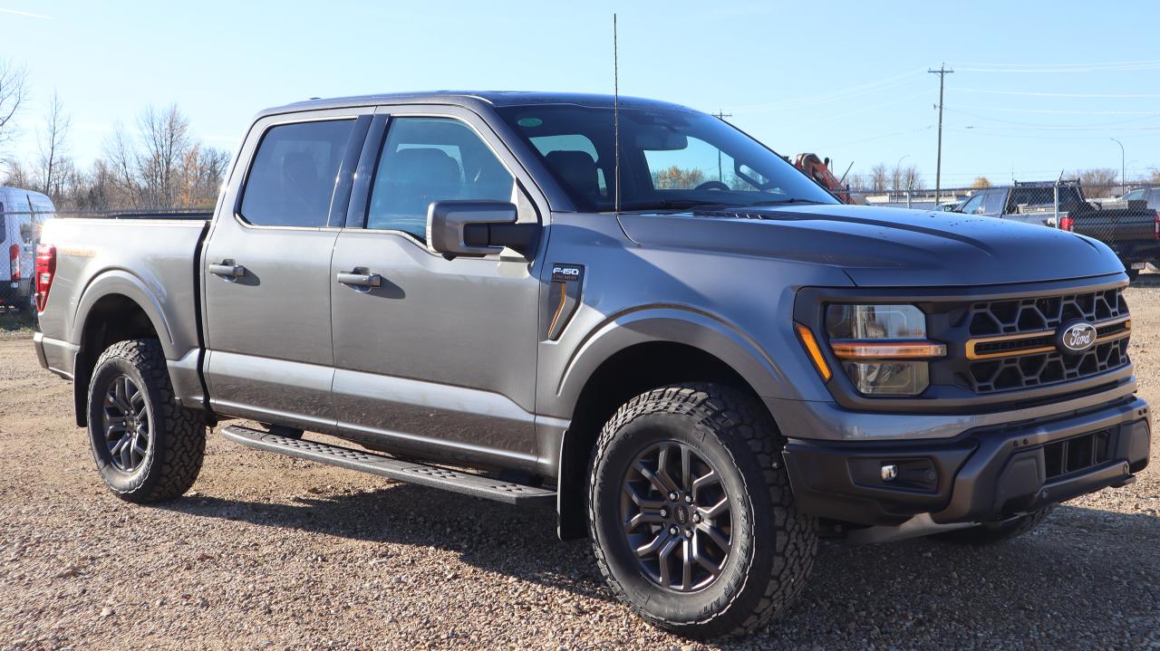2025 Ford F-150 Tremor Photo3