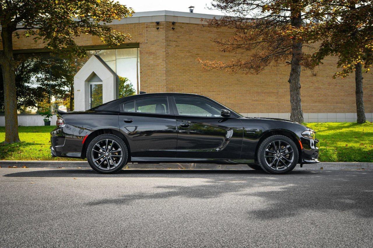 2023 Dodge Charger GT Photo3