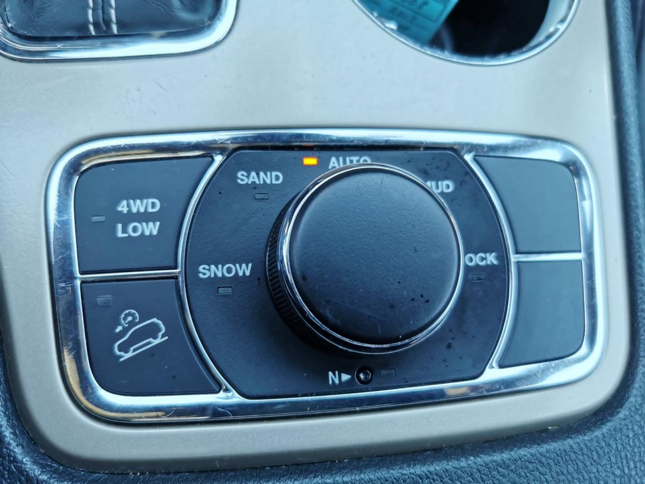 2017 Jeep Grand Cherokee Limited - Photo #29