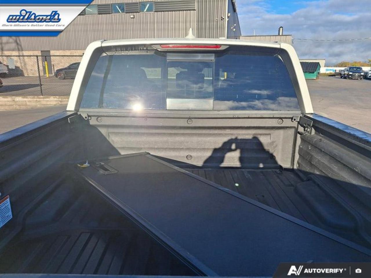 2019 Honda Ridgeline Sport AWD | Sunroof | Adaptive Cruise | CarPlay | Android Auto | Heated Seats | Rear Camera & More ! Photo