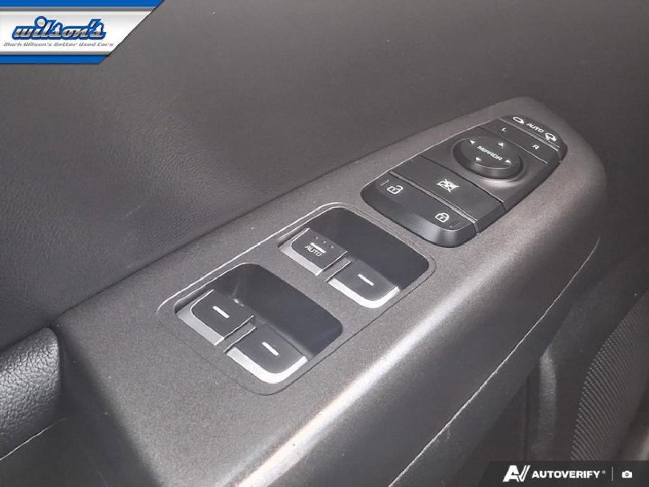 2022 Kia Sportage EX Premium S AWD | Leather | Panoroof | CarPlay | Android Auto | Heated Seats & Steering | and More! Photo