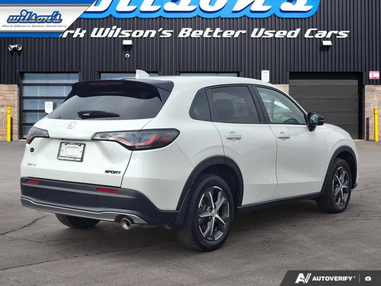 2024 Honda HR-V Sport-B AWD | Sunroof | Heated Seats + Steering | Remote Start | CarPlay + Android | and More ! Photo4