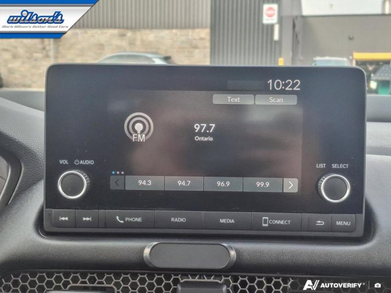 2024 Honda HR-V Sport-B AWD | Sunroof | Heated Seats + Steering | Remote Start | CarPlay + Android | and More ! Photo