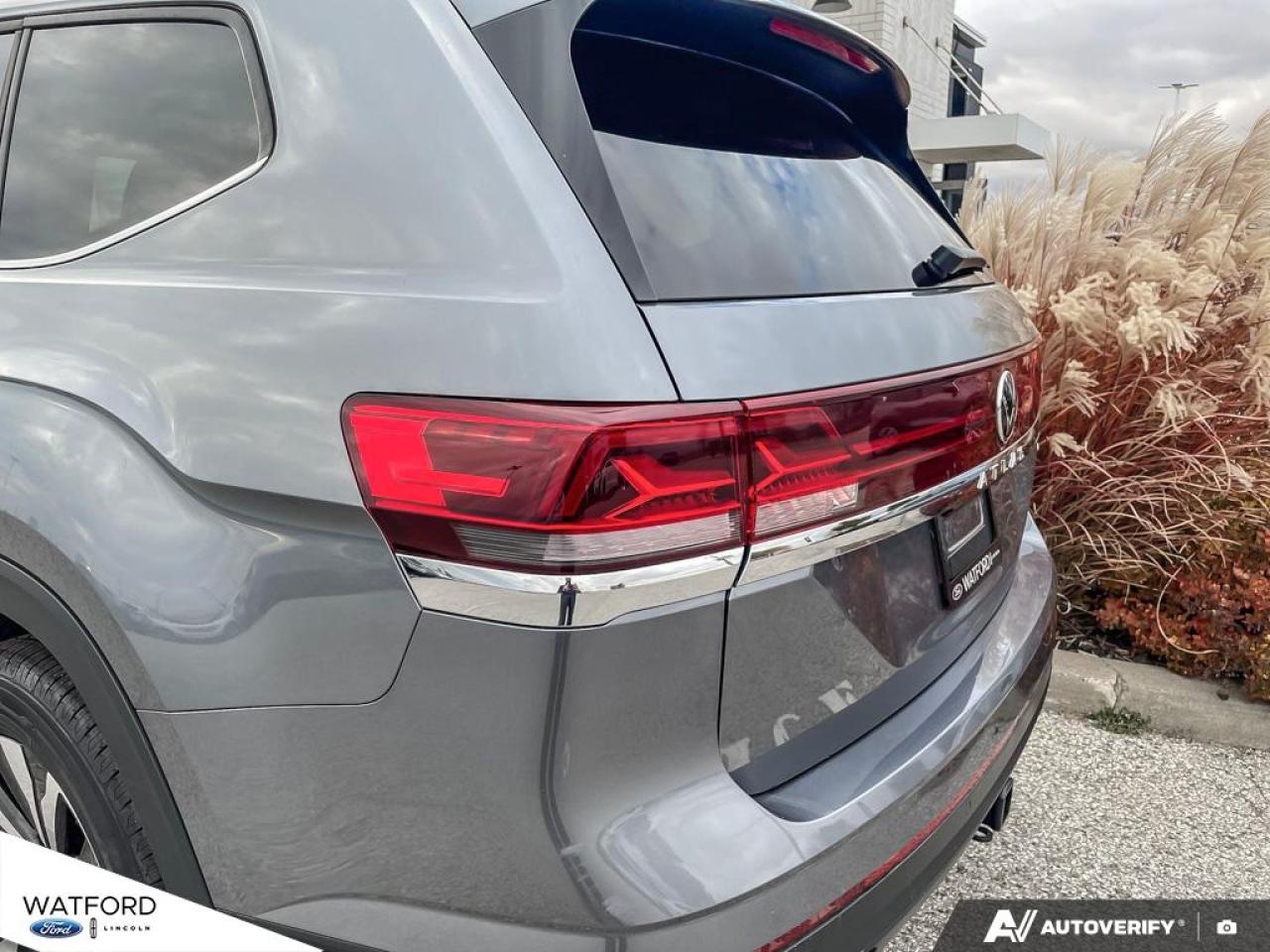 2024 Volkswagen Atlas Comfortline 2.0 TSI 4MOTION Photo