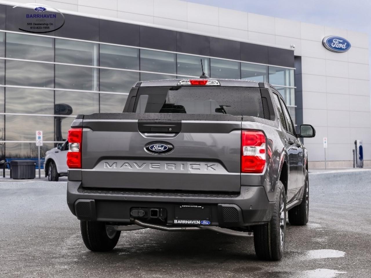 2025 Ford Maverick XLT Photo2