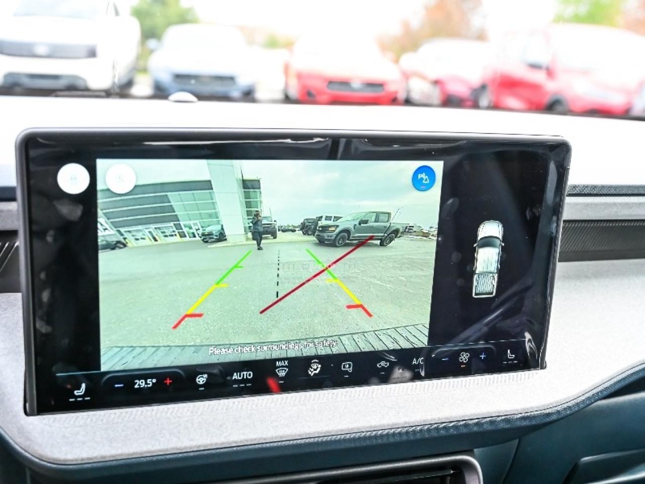 2025 Ford Maverick XLT Photo