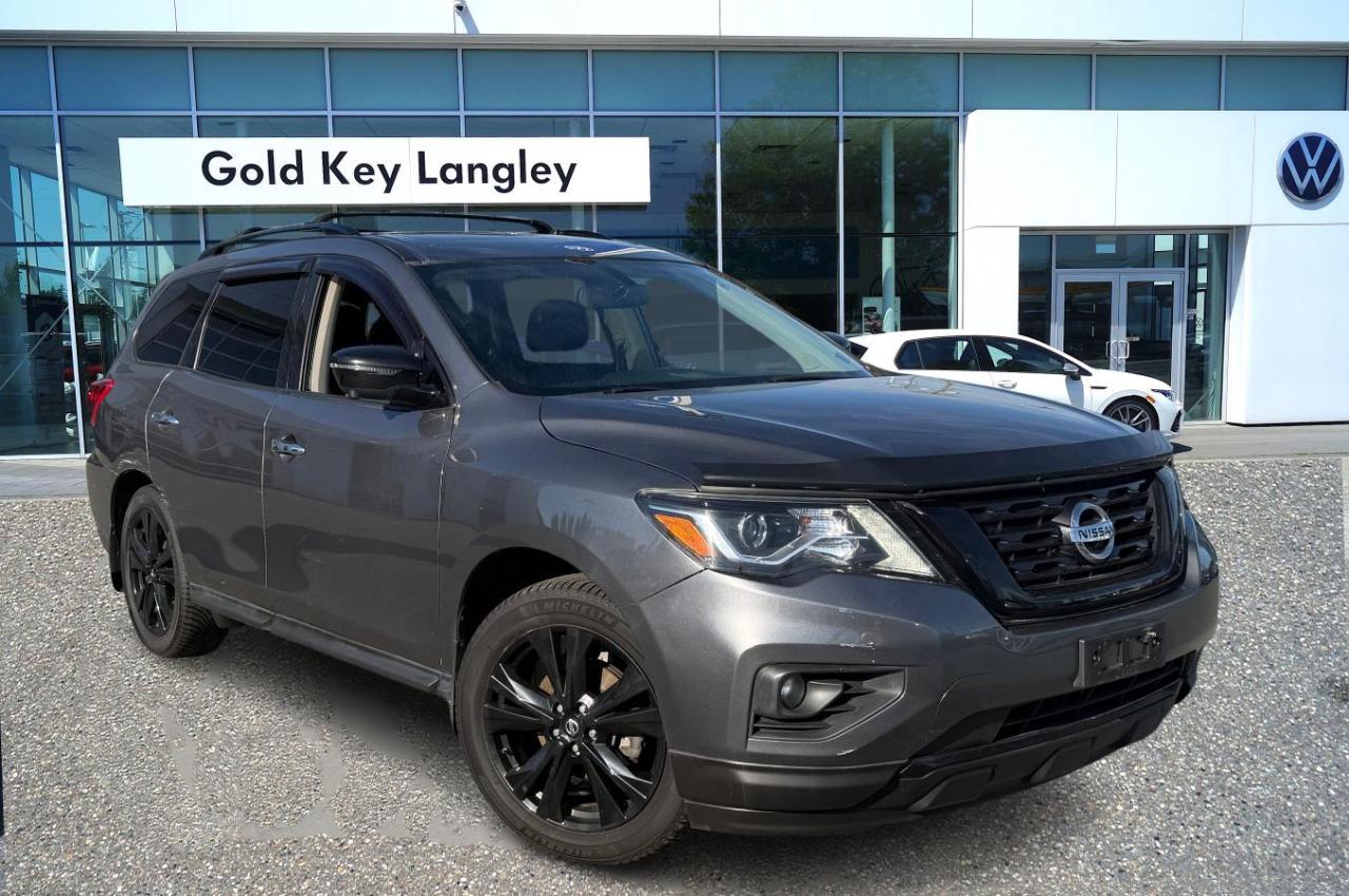 Used 2018 Nissan Pathfinder Midnight Edition V6 for sale in Surrey, BC