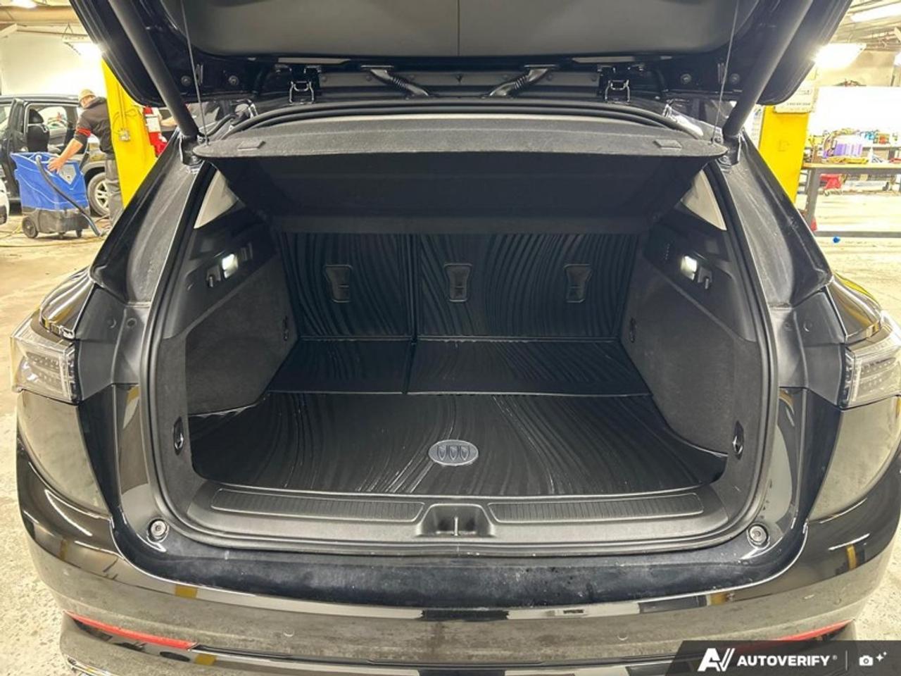2026 Buick Envision Avenir  - Sunroof -  Cooled Seats Photo