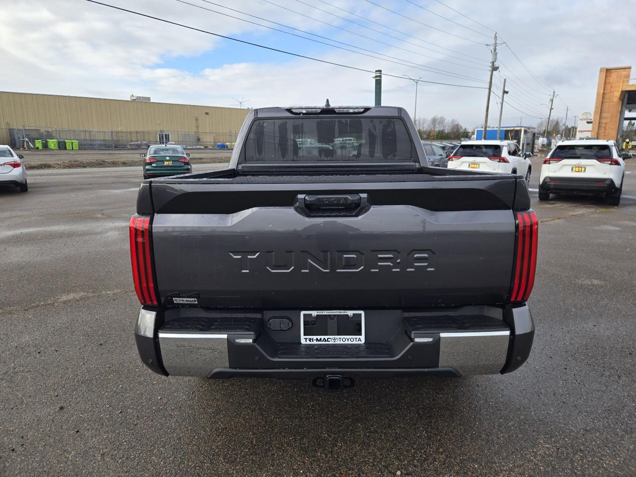 2026 Toyota Tundra SR5 TRD OFF ROAD Photo3