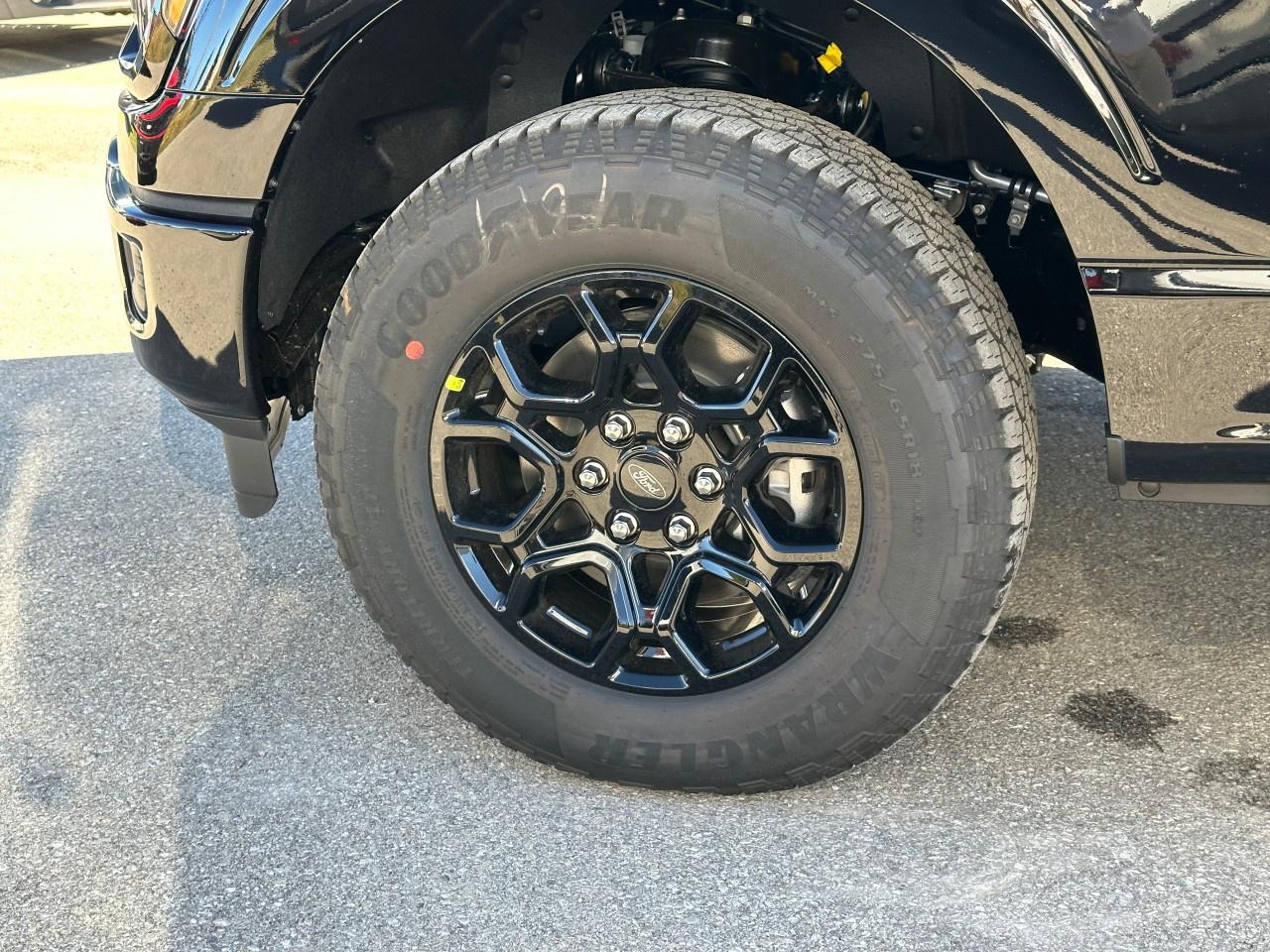 2025 Ford F-150 XLT 4WD SuperCrew 5.5' Box Photo