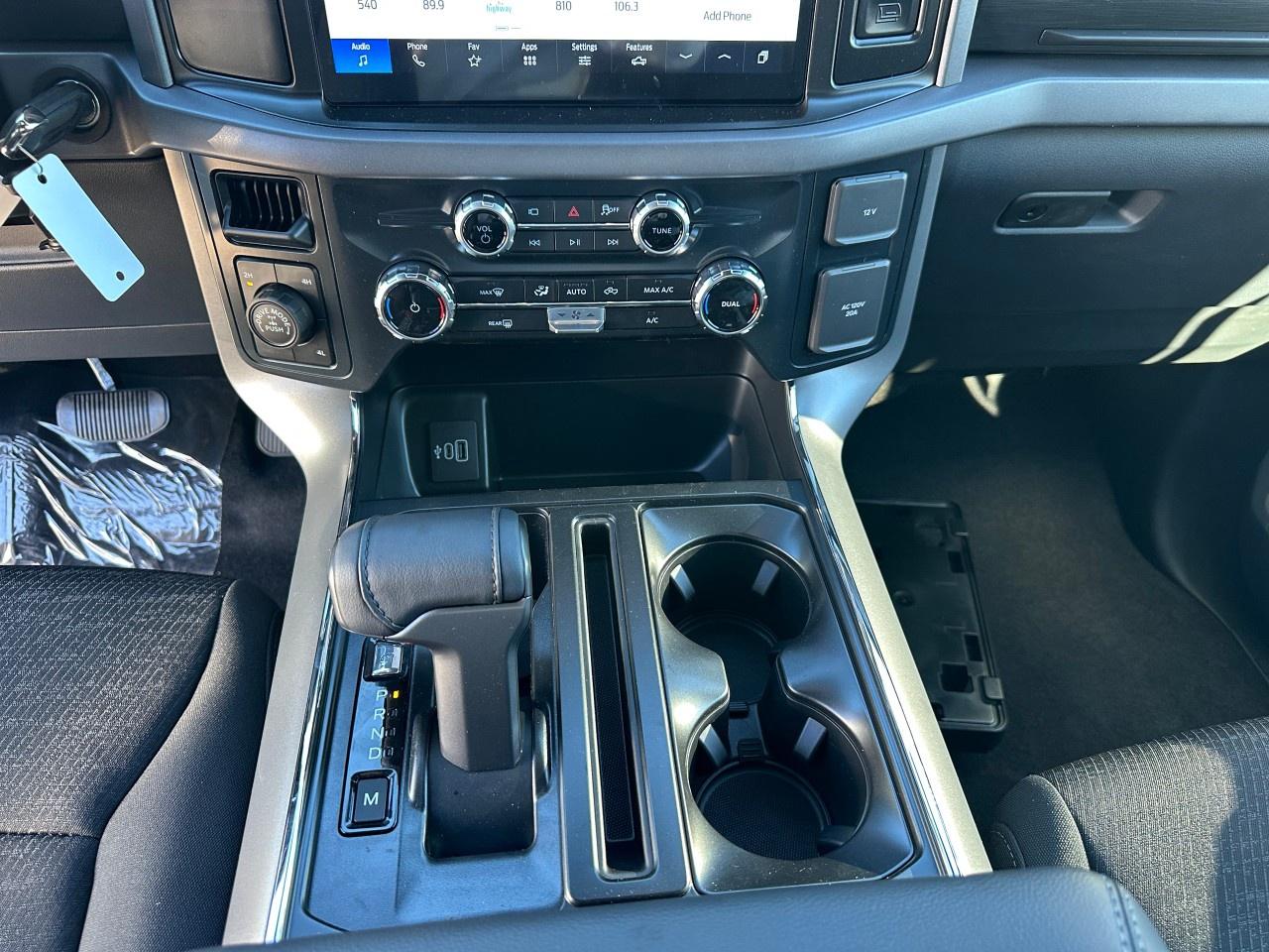 2025 Ford F-150 XLT 4WD SuperCrew 5.5' Box Photo