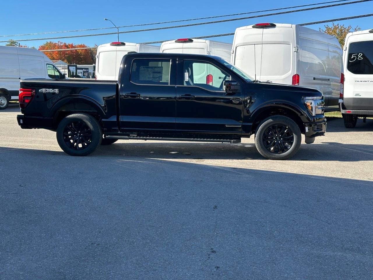 2025 Ford F-150 Lariat 4WD SuperCrew 5.5' Box Photo4