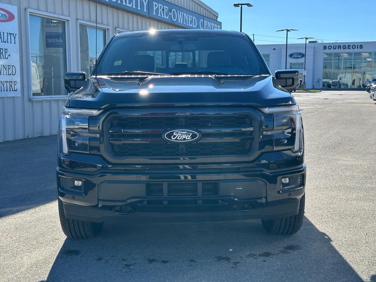 2025 Ford F-150 Lariat 4WD SuperCrew 5.5' Box Photo2