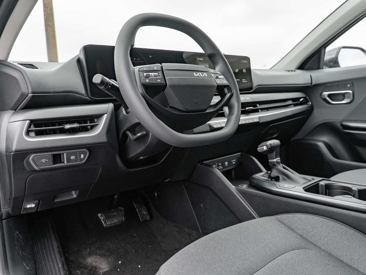 2025 Kia K4 Lx Fwd Photo