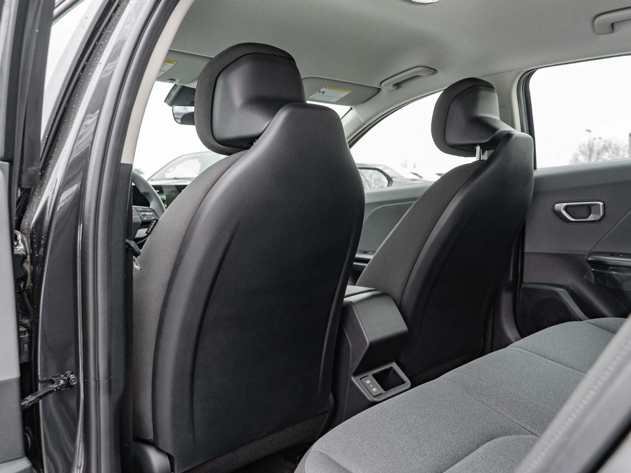 2025 Kia K4 Lx Fwd Photo