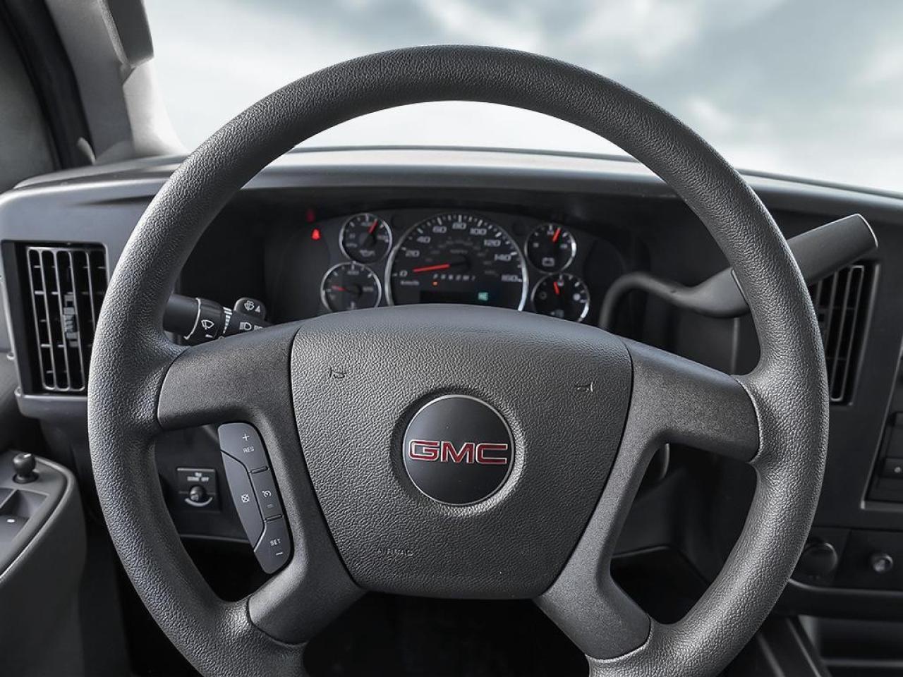 2025 GMC Savana Cargo Van 2500 Extended Wheelbase Rear-Wheel Drive Photo