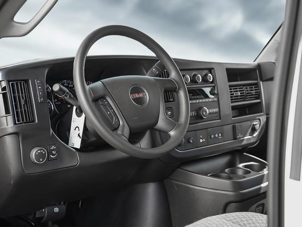 2025 GMC Savana Cargo Van 2500 Extended Wheelbase Rear-Wheel Drive Photo