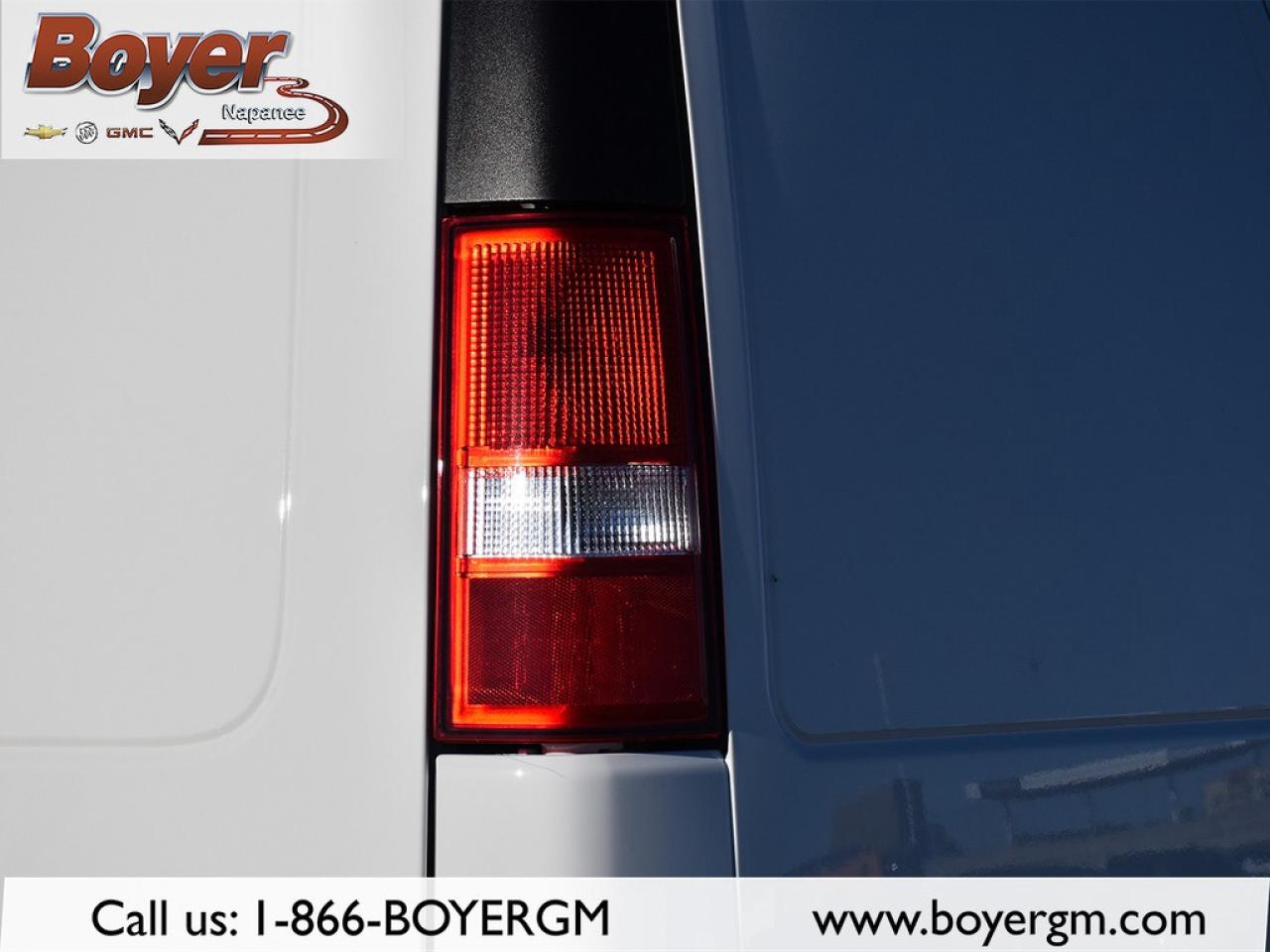 2025 GMC Savana Cargo Van 2500 Extended Wheelbase Rear-Wheel Drive Photo