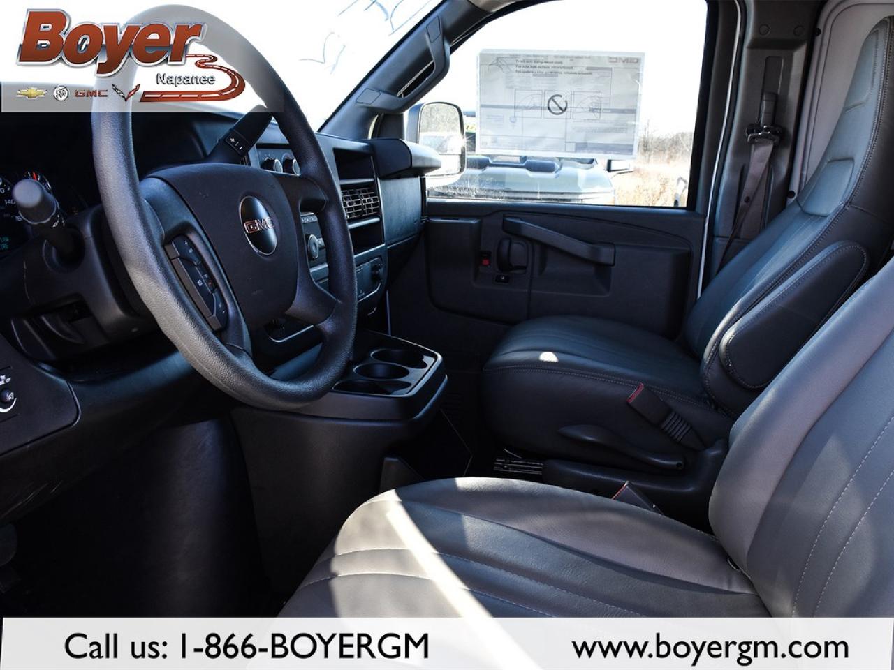 2025 GMC Savana Cargo Van 2500 Extended Wheelbase Rear-Wheel Drive Photo