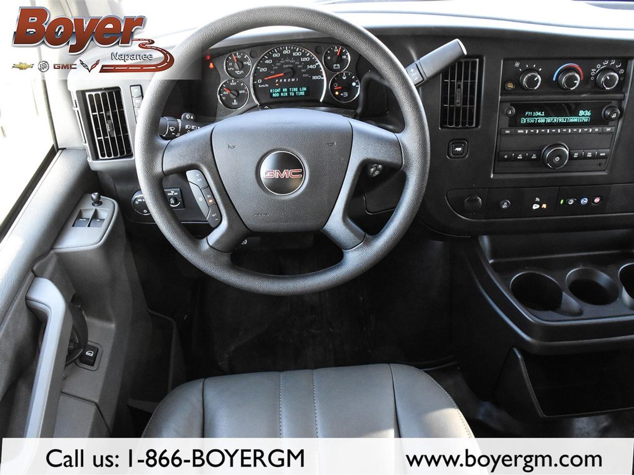 2025 GMC Savana Cargo Van 2500 Extended Wheelbase Rear-Wheel Drive Photo