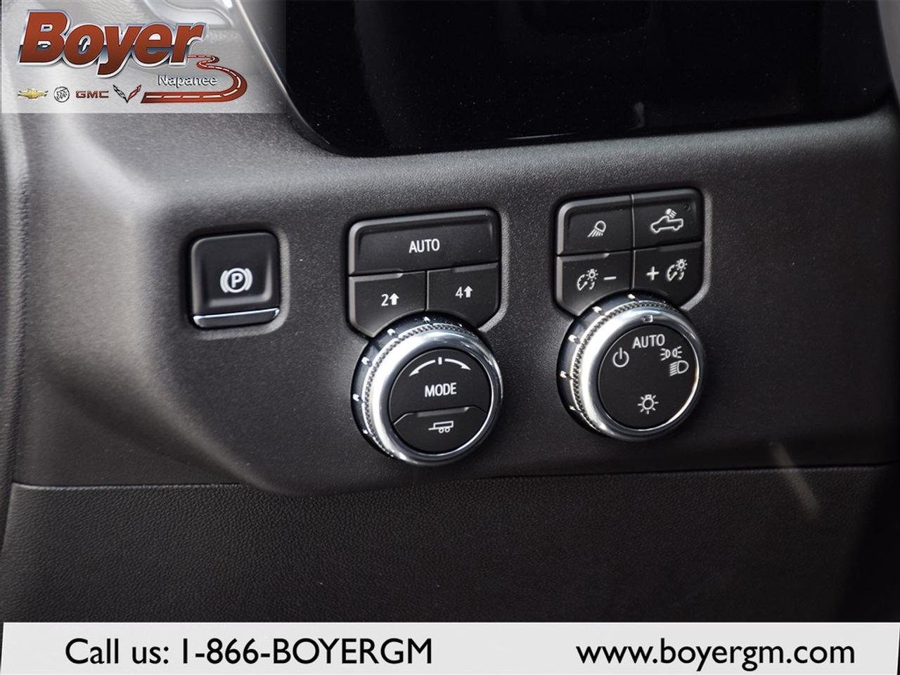 2026 GMC Sierra 1500 Crew Cab Short Box 4-Wheel Drive SLE Photo