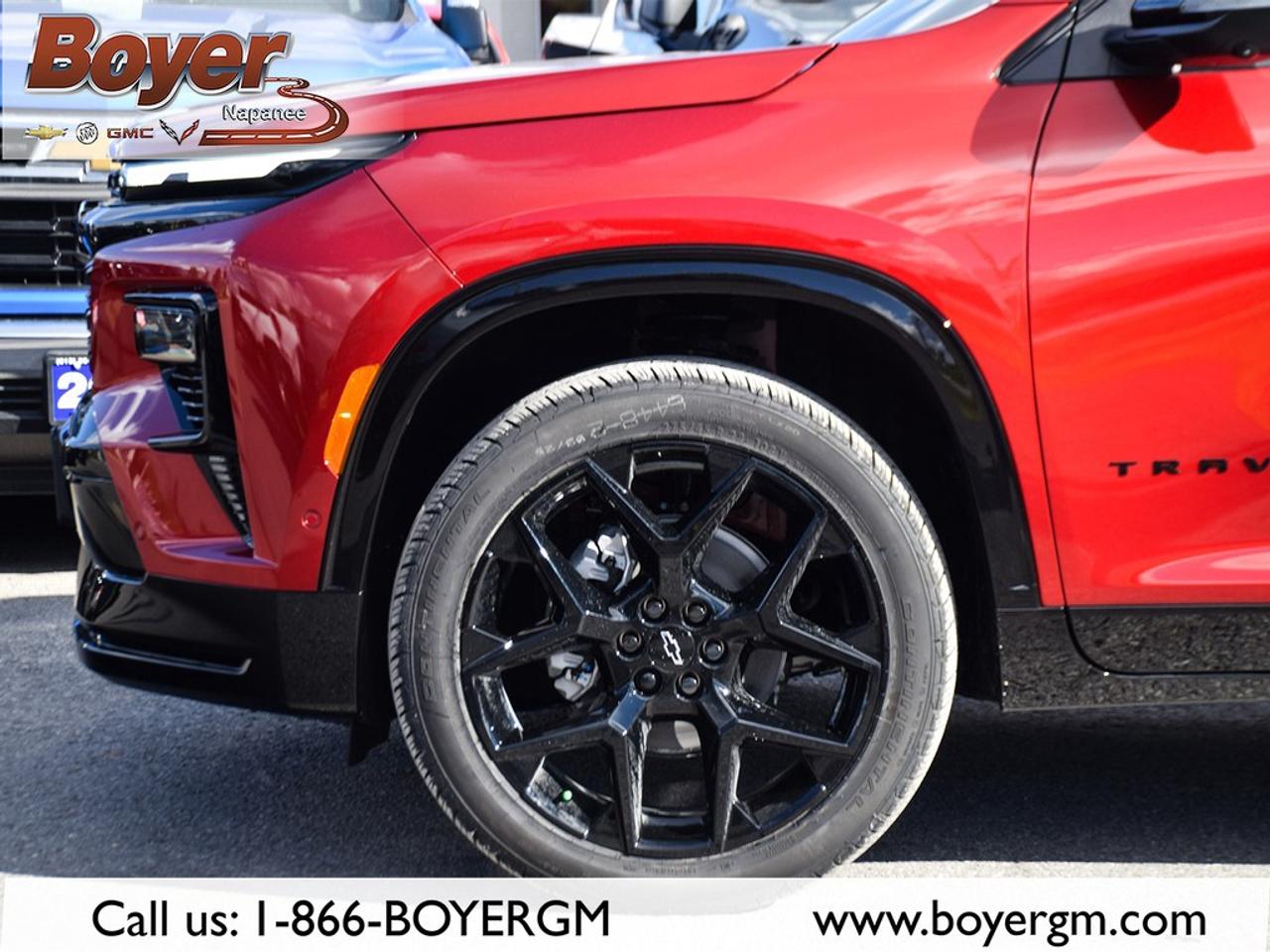 2026 Chevrolet Traverse AWD 4dr RS Photo3