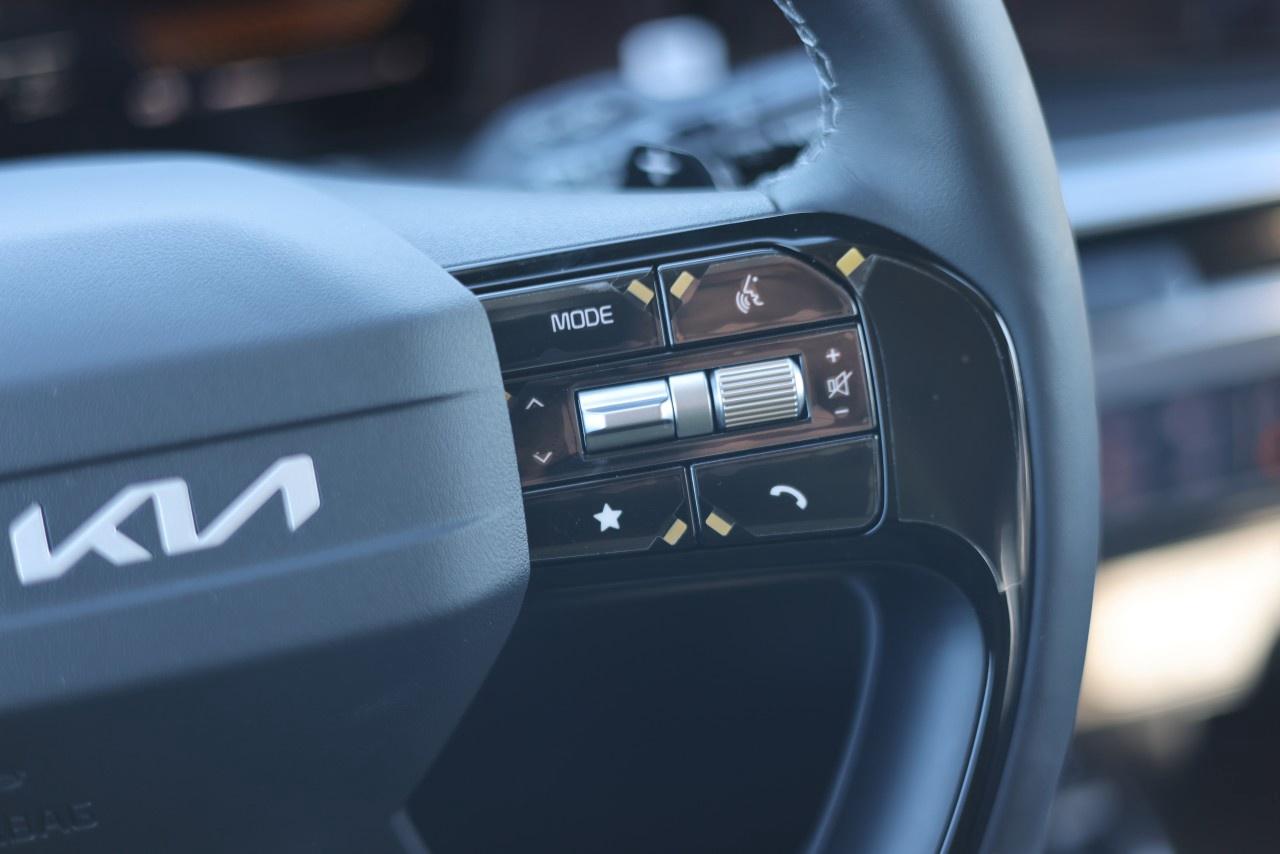 2026 Kia Sorento Plug-In Hybrid LX AWD Photo