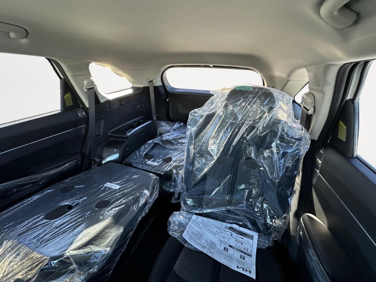 2026 Kia Sorento Plug-In Hybrid LX AWD Photo