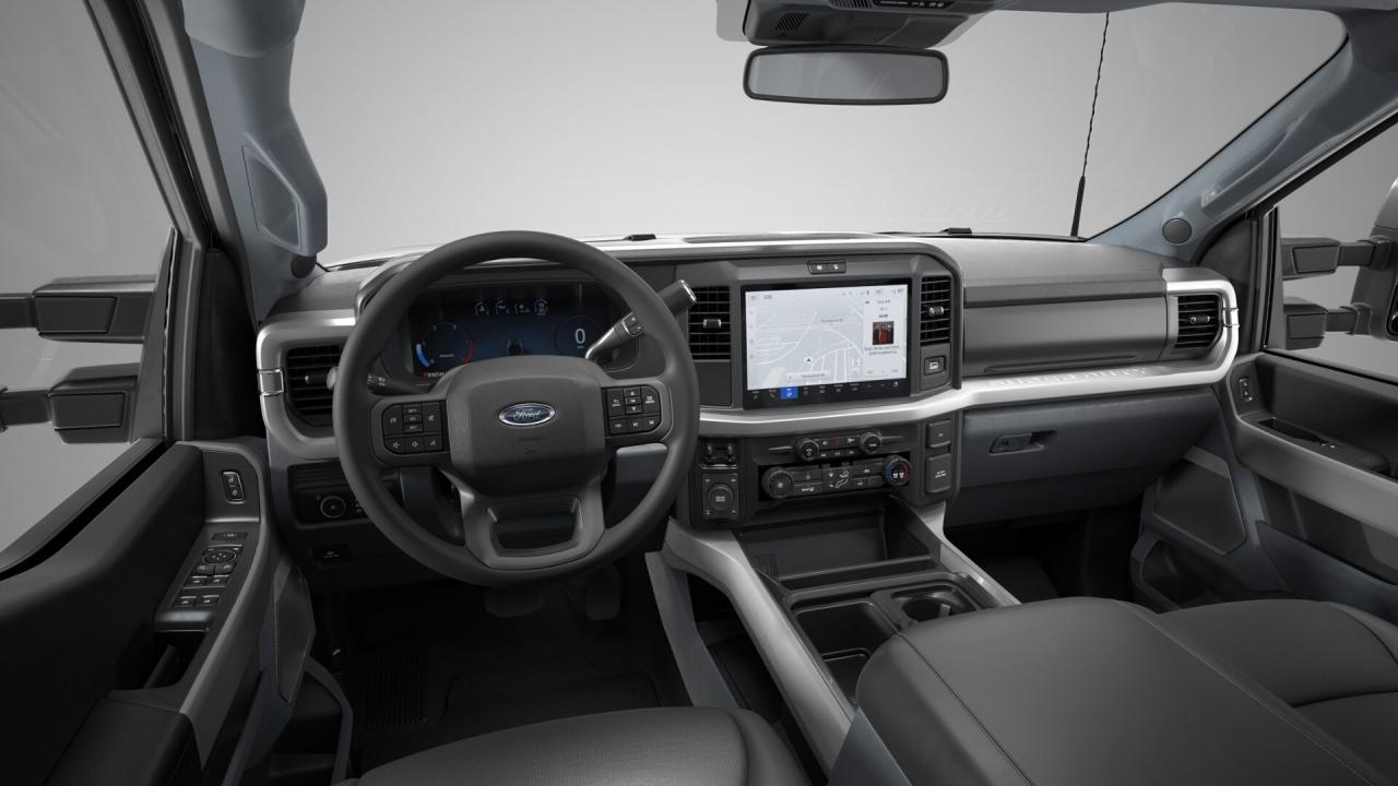2026 Ford F-350 XLT Photo7