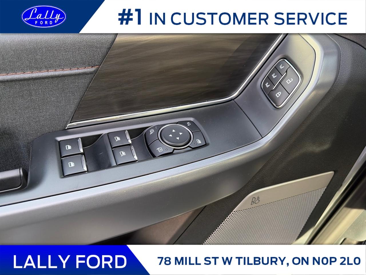 2025 Ford F-150 Lariat Photo