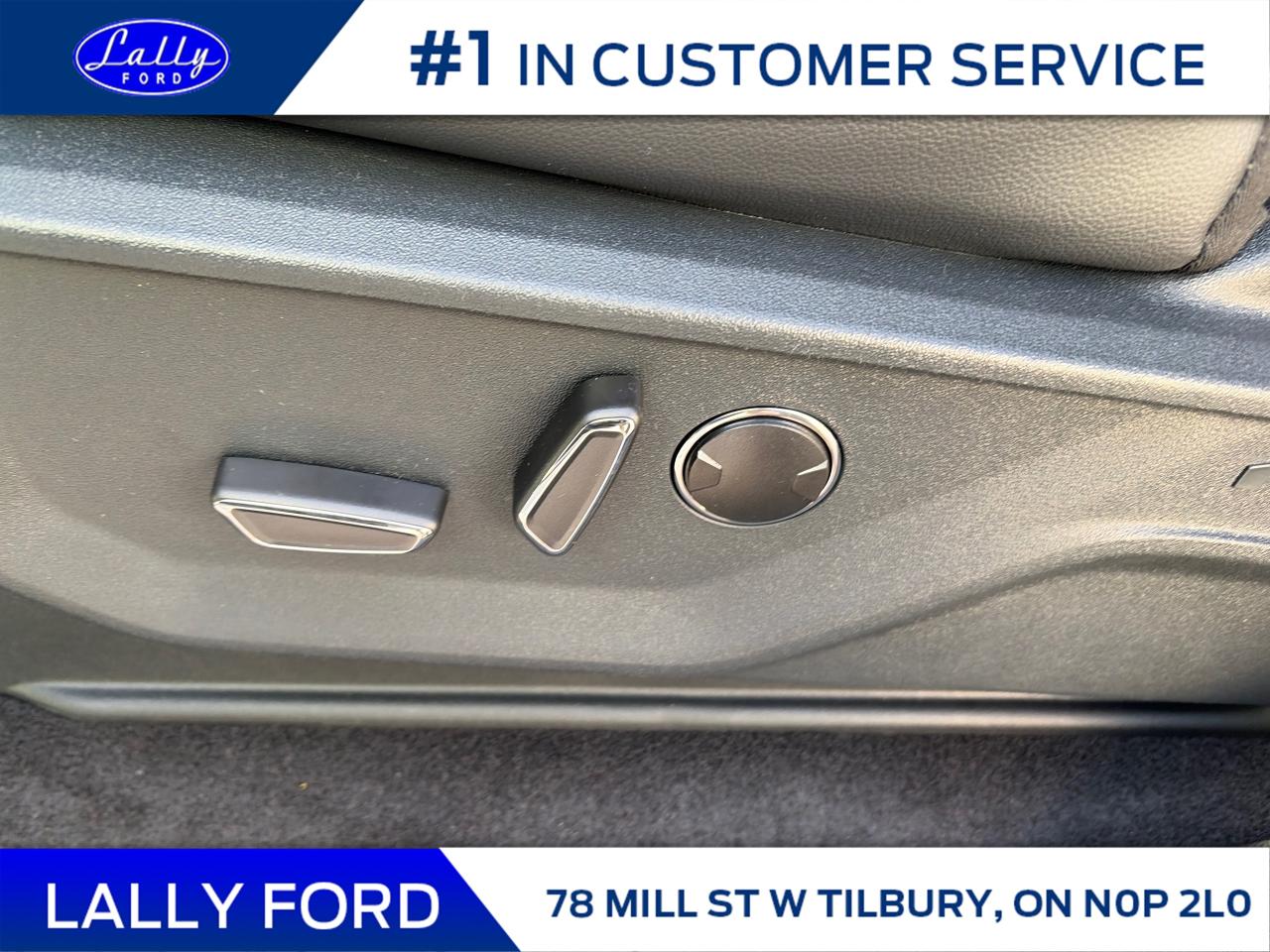 2025 Ford F-150 Lariat Photo