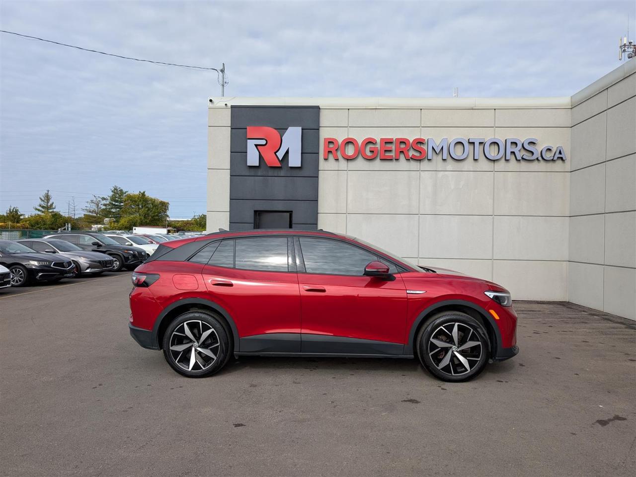 2023 Volkswagen ID4 PRO AWD - NAVI - PANO ROOF - TECH FEATS