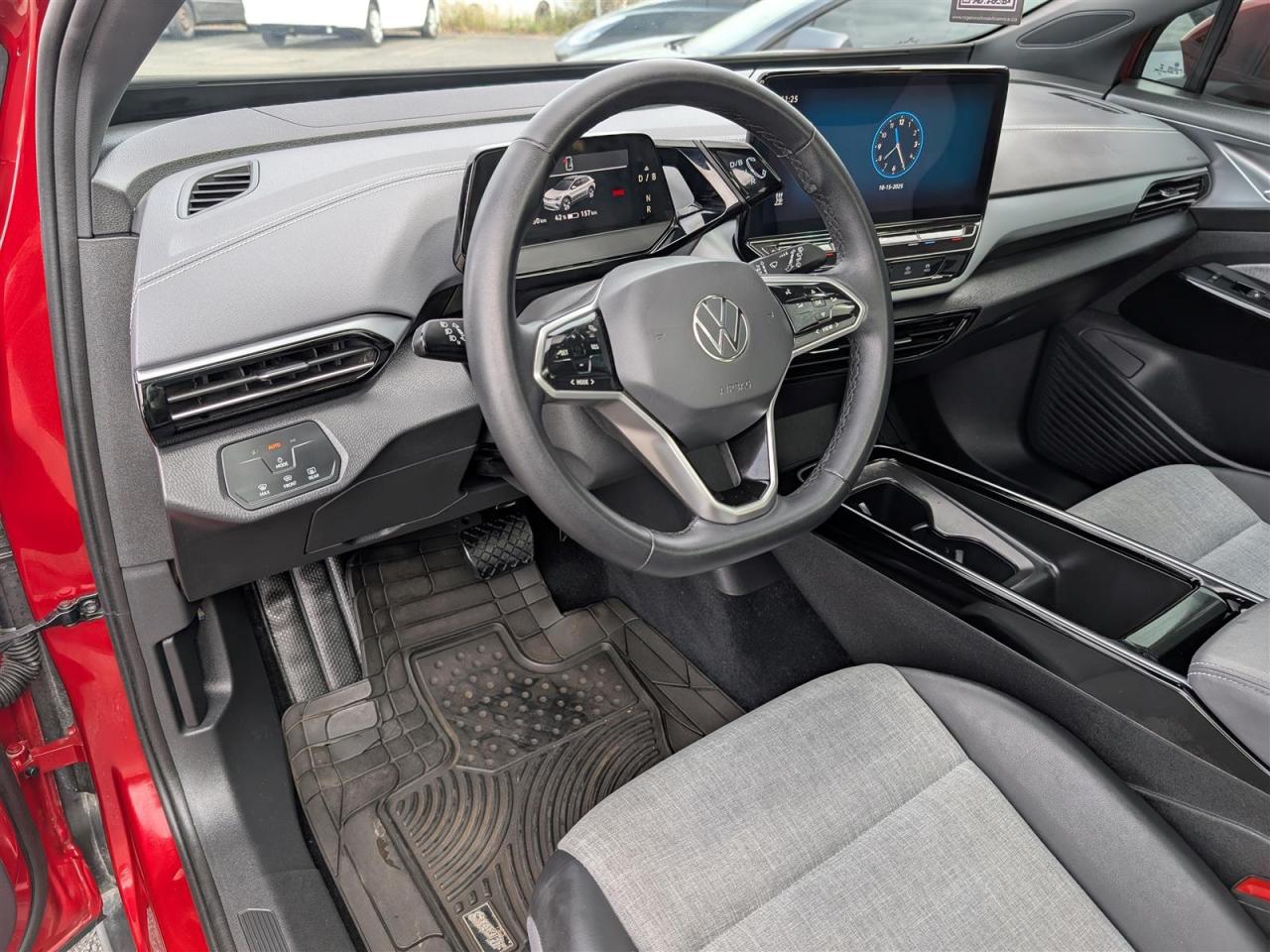 2023 Volkswagen ID4 PRO AWD - NAVI - PANO ROOF - TECH FEATS