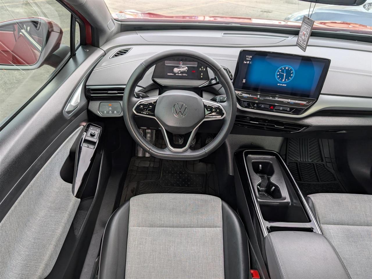 2023 Volkswagen ID4 PRO AWD - NAVI - PANO ROOF - TECH FEATS