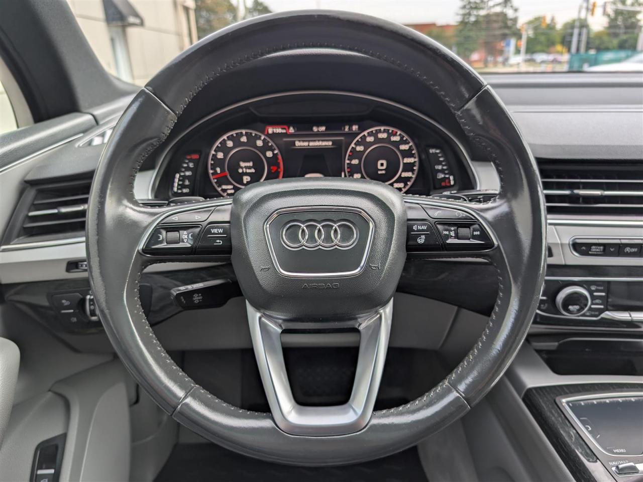 2017 Audi Q7 QTRO - 7 PASS - NAVI - PANO ROOF - TECH FEATS