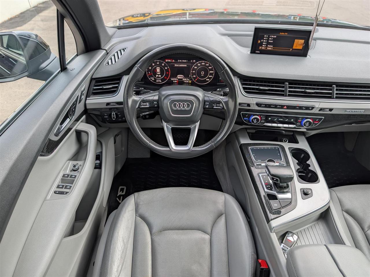 2017 Audi Q7 QTRO - 7 PASS - NAVI - PANO ROOF - TECH FEATS