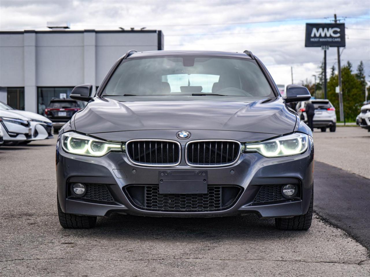 2019 BMW 330xi ** SALE PENDING BY NITIN ** Photo