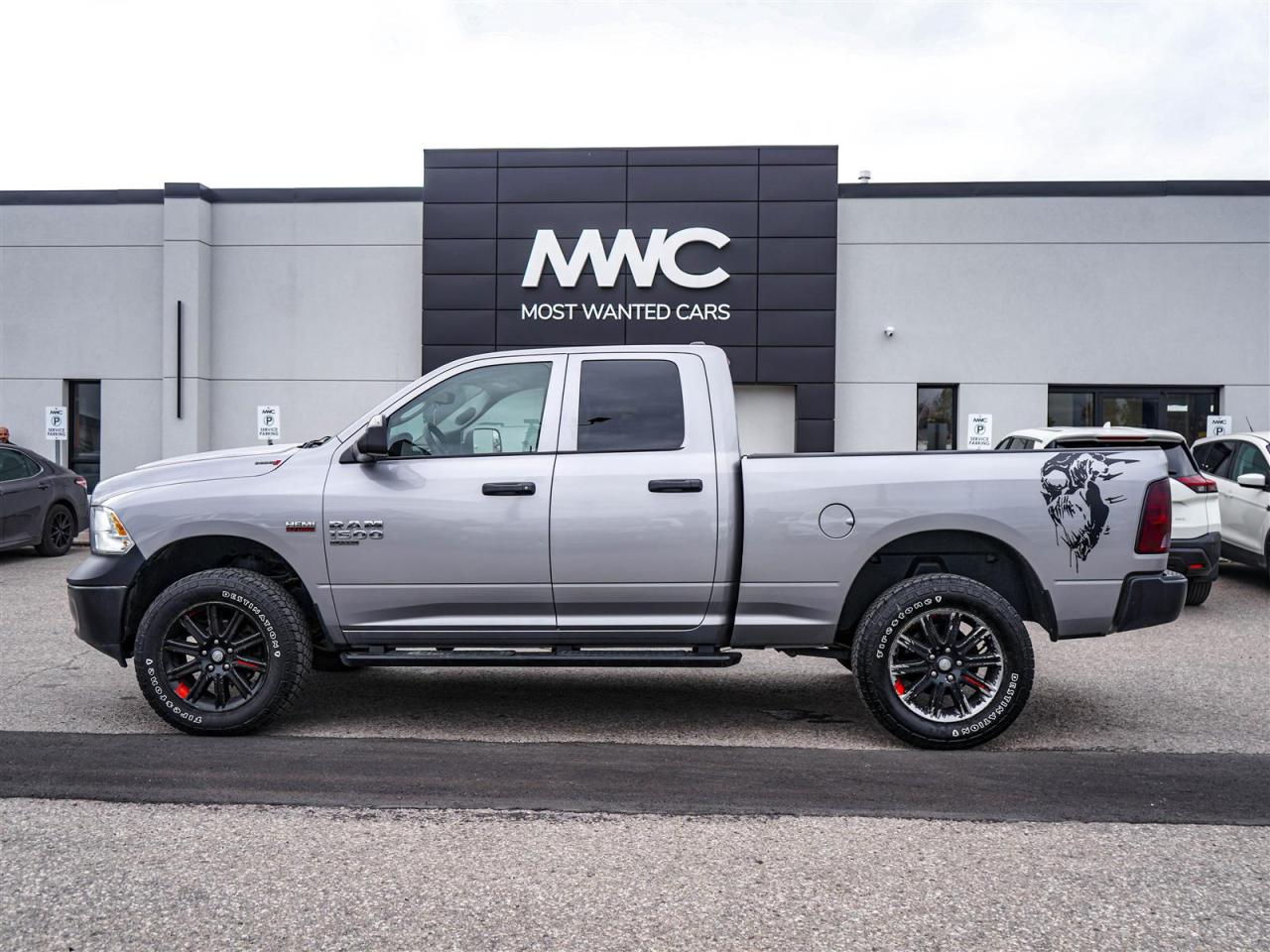 2022 RAM 1500 TRADEMAN | 5.7L 4x4 V8 | LEATHER | NO ACCIDENTS Photo