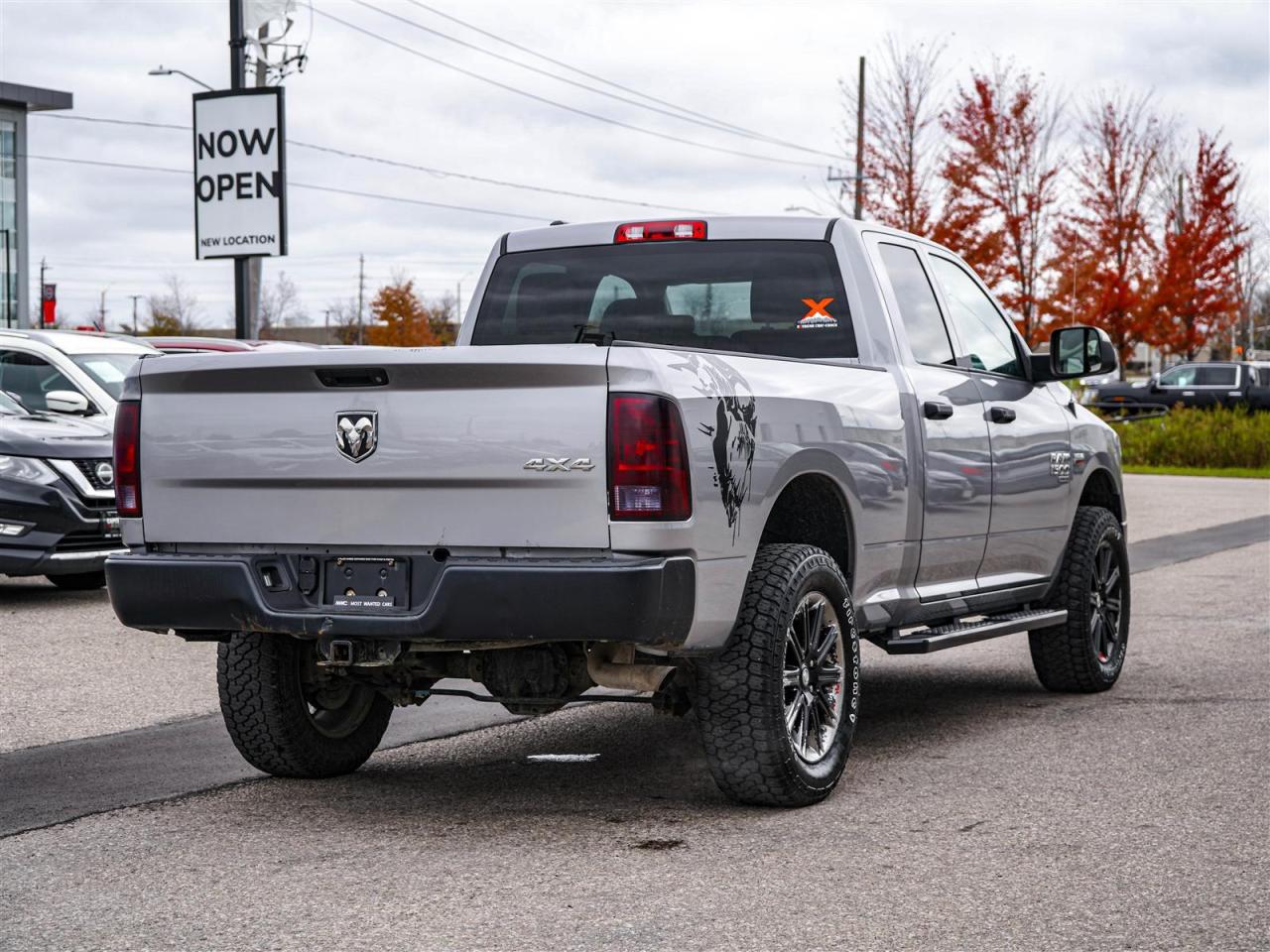 2022 RAM 1500 TRADEMAN | 5.7L 4x4 V8 | LEATHER | NO ACCIDENTS Photo